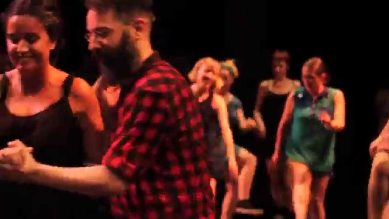 si no puedo bailar no es mi revoluciÃ³n
